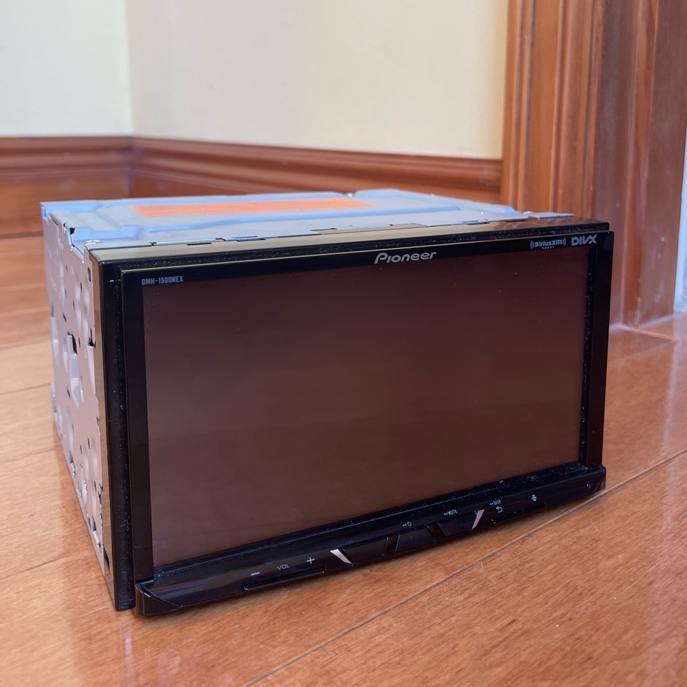 Pioneer DMH-1500NEX Apple Car Play Screen